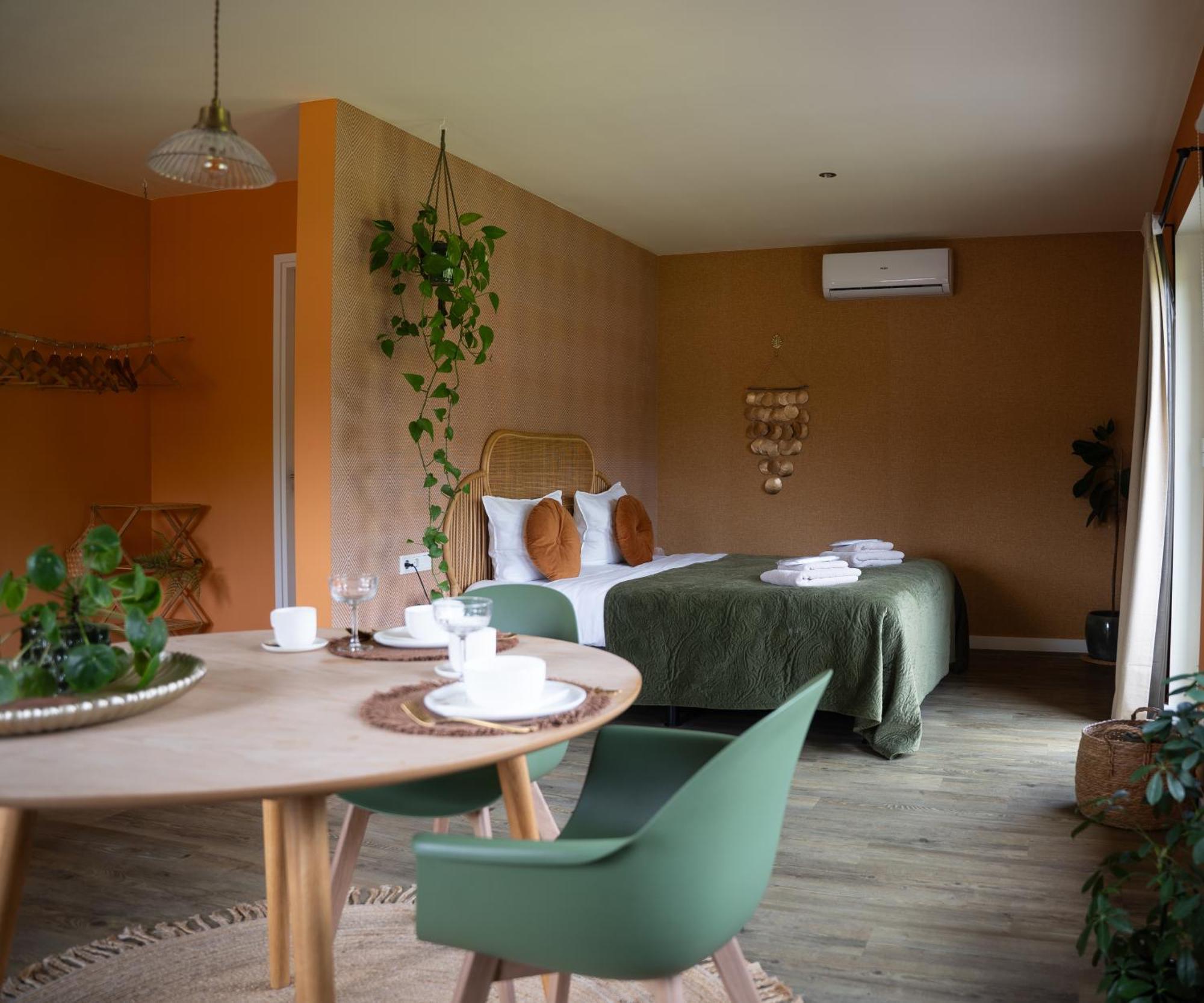 Bed & Breakfast Tweezeven